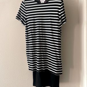 Talbots casual dress. Stretchy fabric.